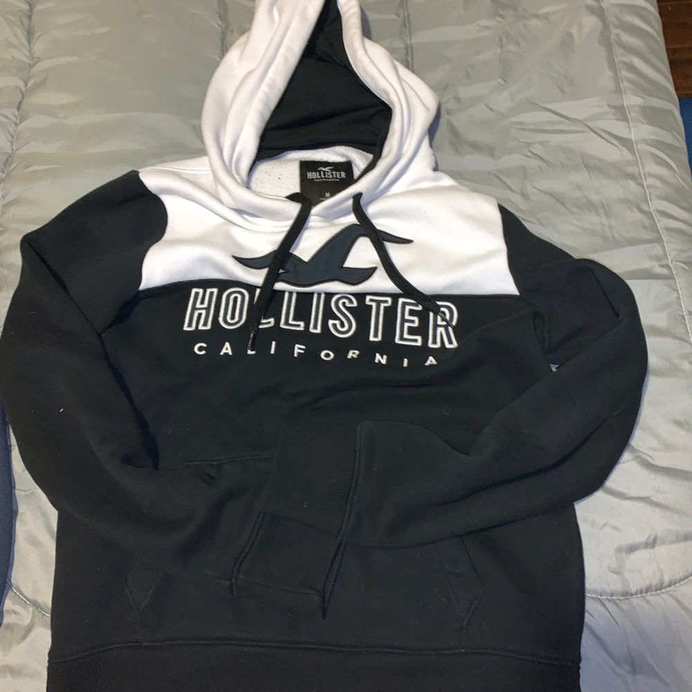 Hollister hoodie